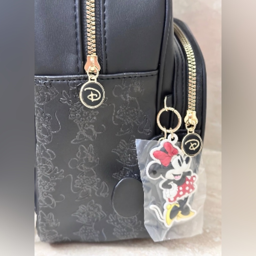 Disney Minnie Mouse Ears Backpack {13”x10”} *Primark* NWT - Picture 6 of 6